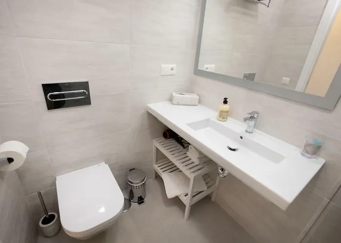 Mombasa 1 Planta Apartmán *